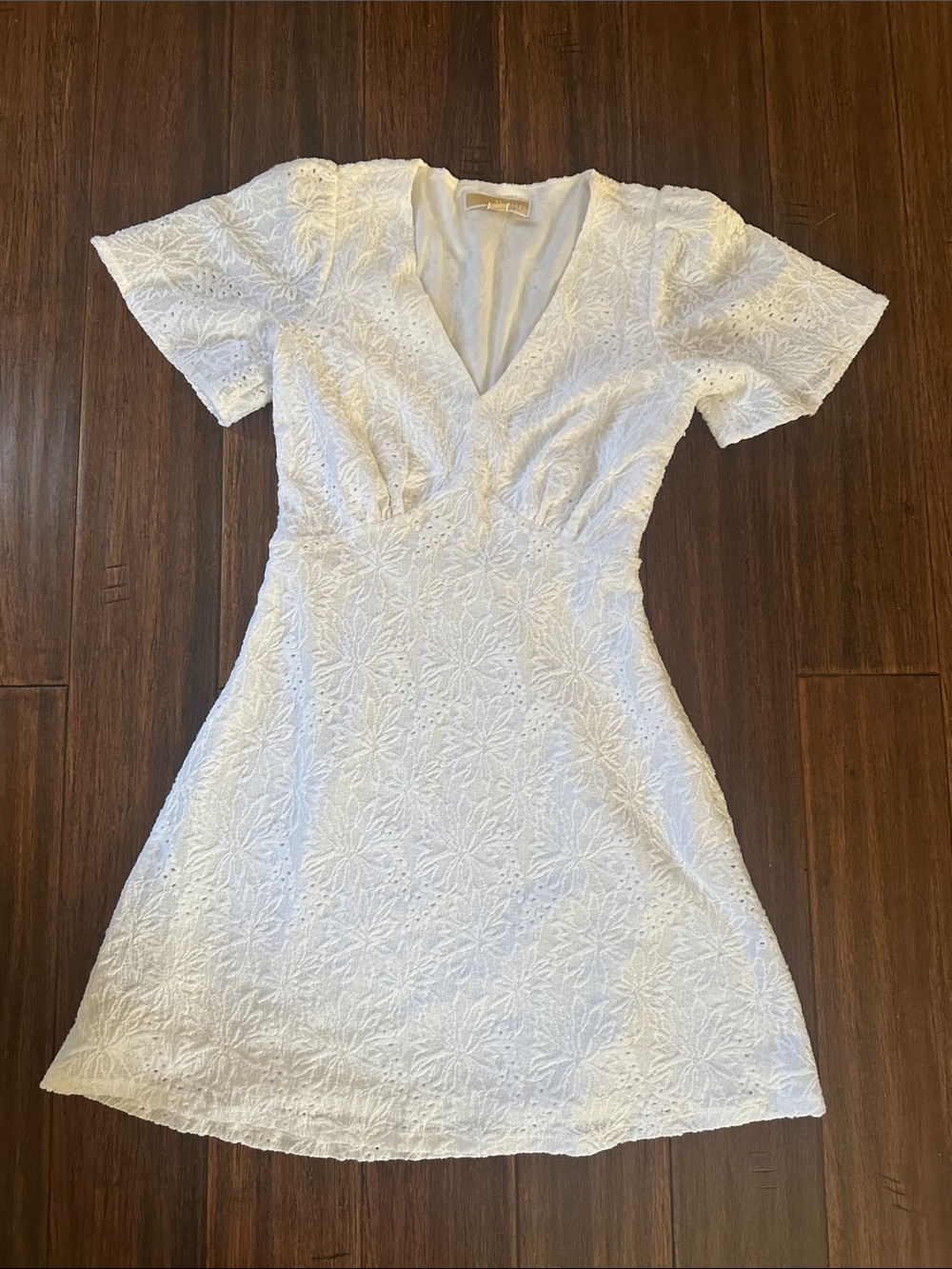 Michael Kors White Floral Eyelet V-Neck Short Dress